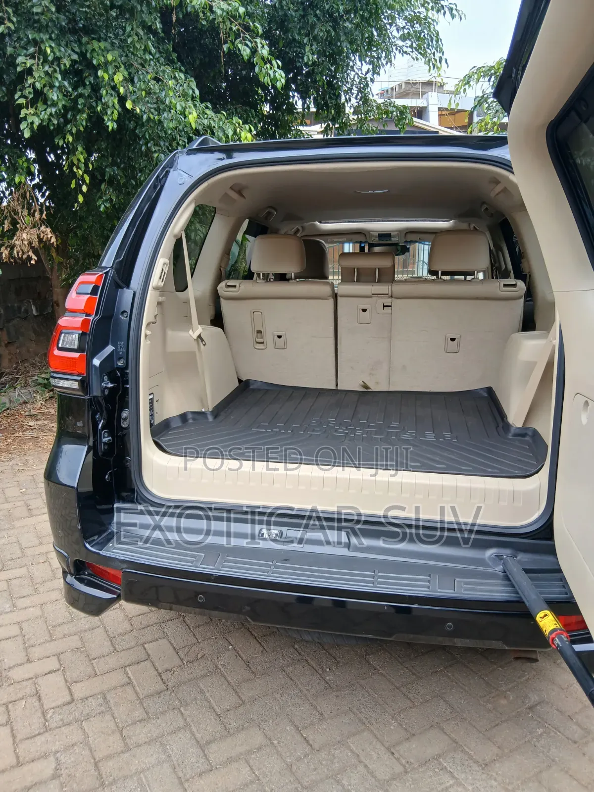 Toyota Land Cruiser Prado 2.8 2018 Black