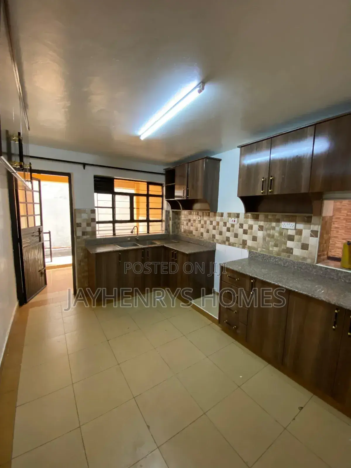 3bdrm Apartment in Garden Estate, Roysambu for rent