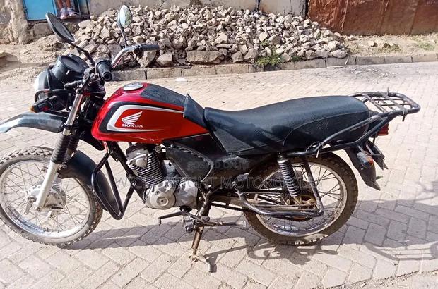 Honda CBX 2024 Red - thumbnail 4