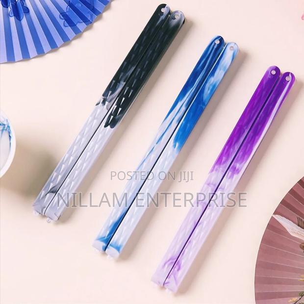 Round Foldable Fans* - thumbnail 4