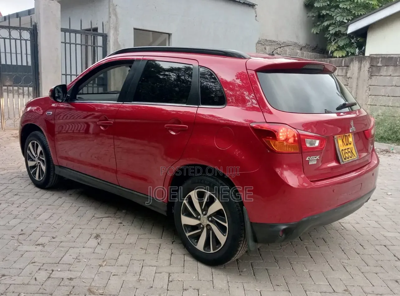 Mitsubishi RVR 2015 Red