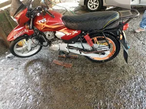 TVS HLX Plus ES 2022 Red
