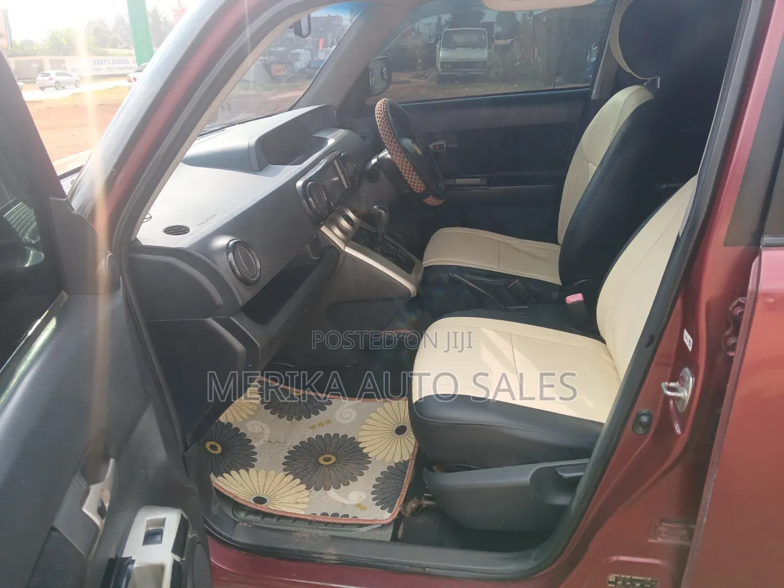 Toyota Corolla Rumion 2009 Red