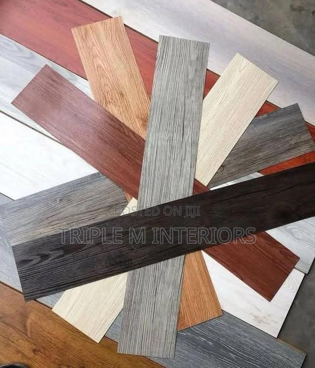Quality Warm LVT Vinyl Flooring - main view