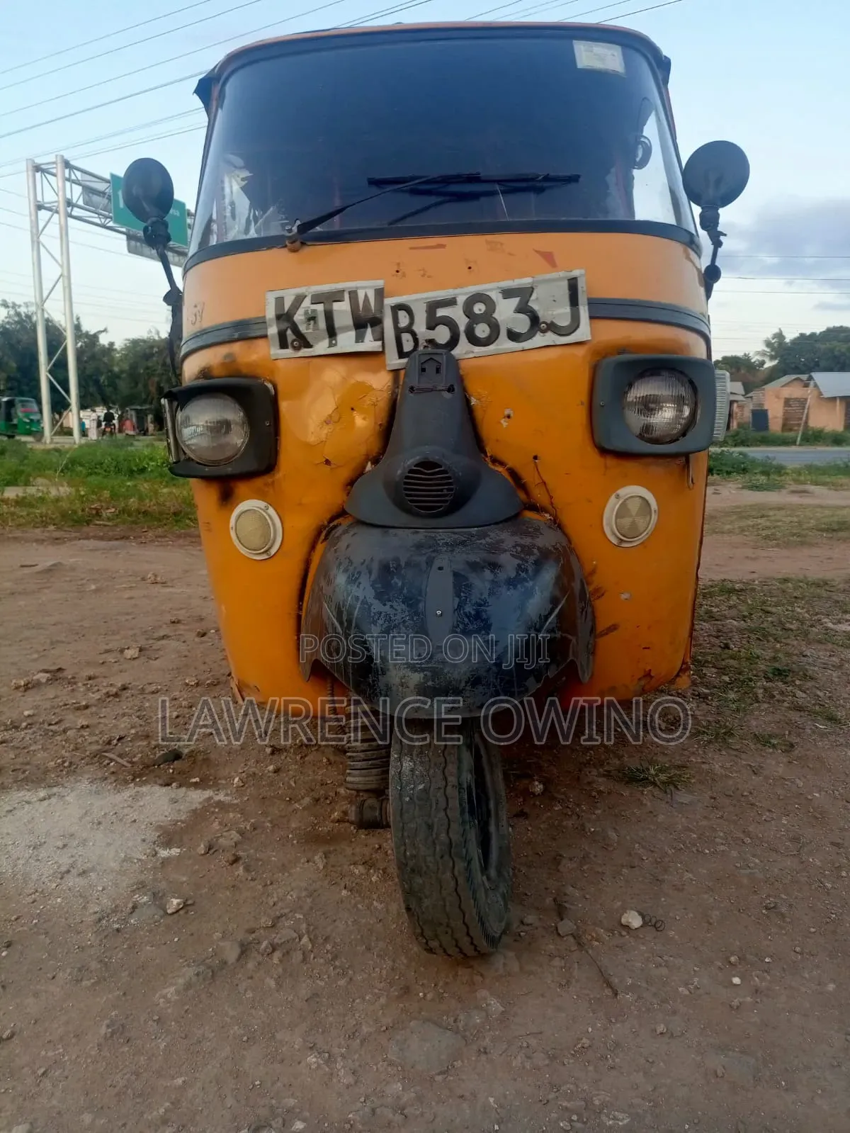 Piaggio 2018 Yellow