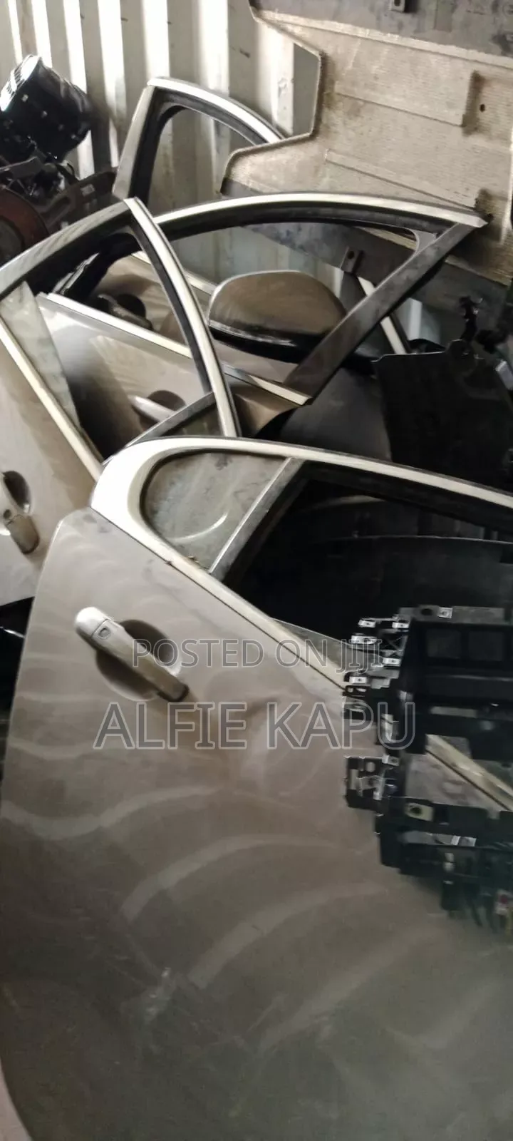Range Rover, Jaguar Mercedes Spare Parts