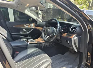 Mercedes-Benz E450 2019 Black