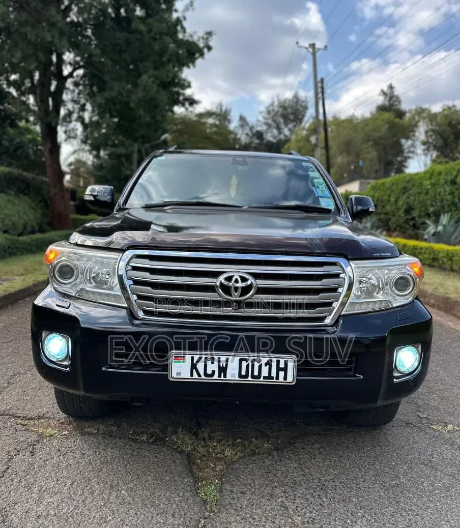 Toyota Land Cruiser 4.5 V8 GX-R 2012