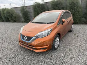 Nissan Note 1.2 Hybrid 2019 Maroon