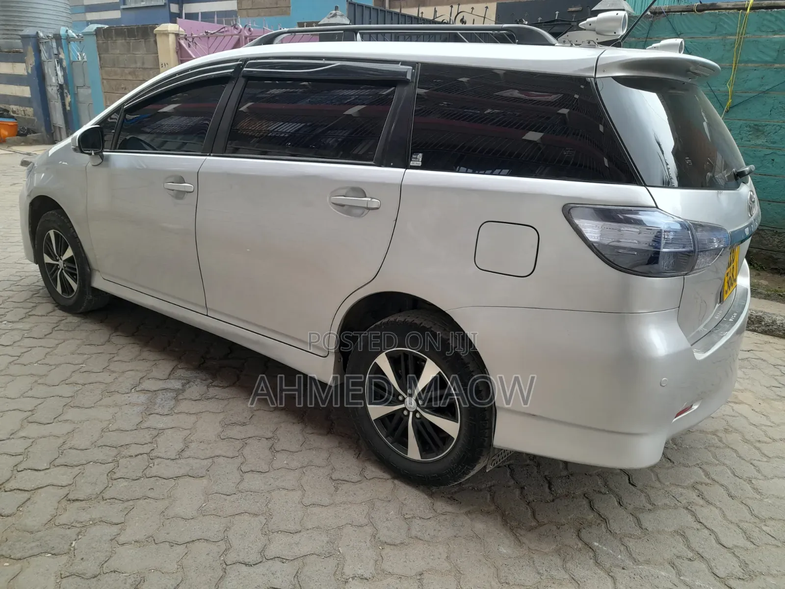 Toyota Wish 2014 Silver