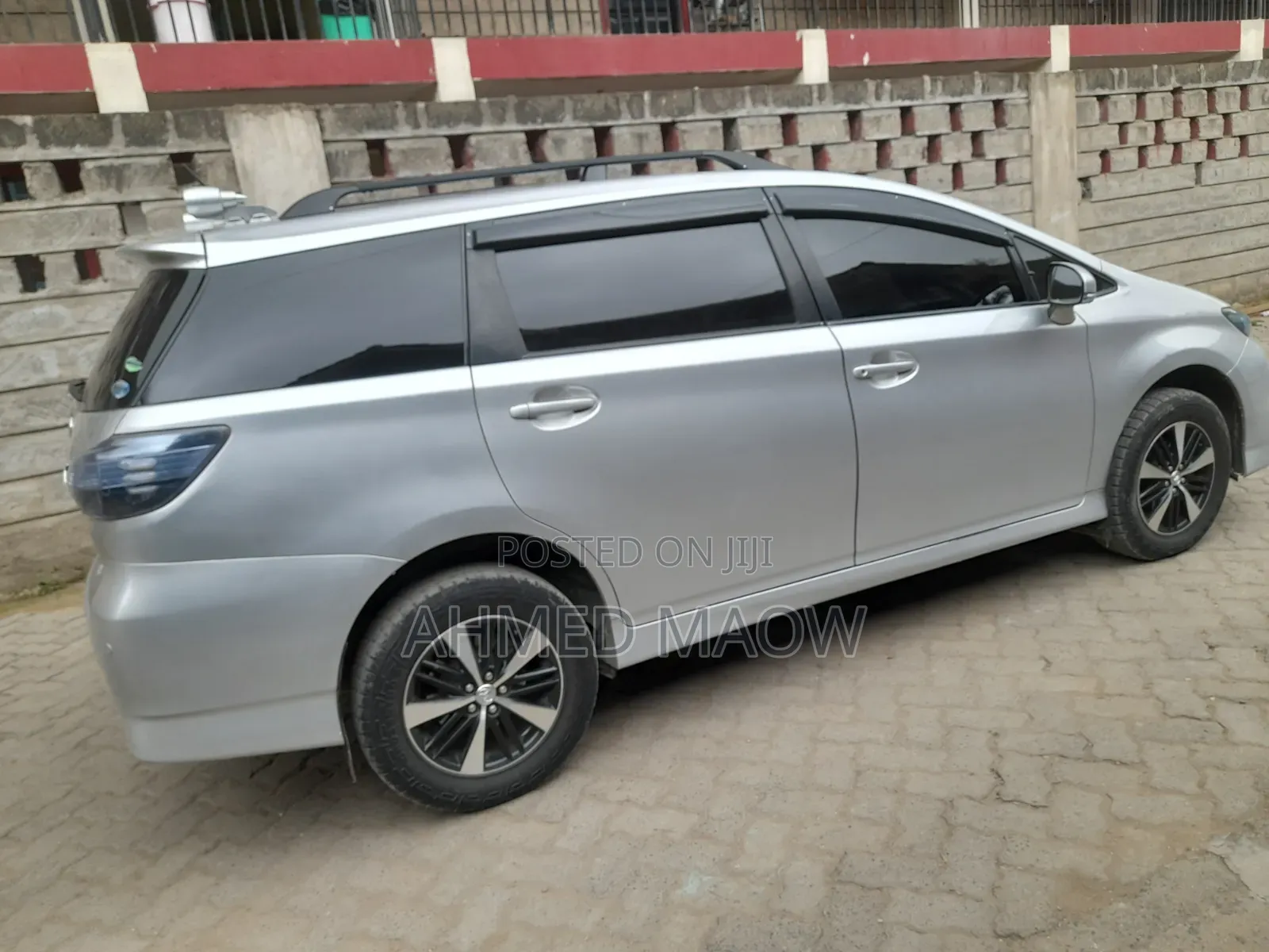 Toyota Wish 2014 Silver