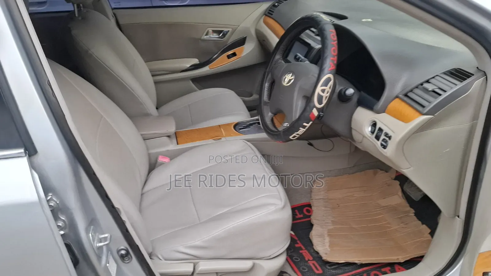 Toyota Premio 2009 Silver