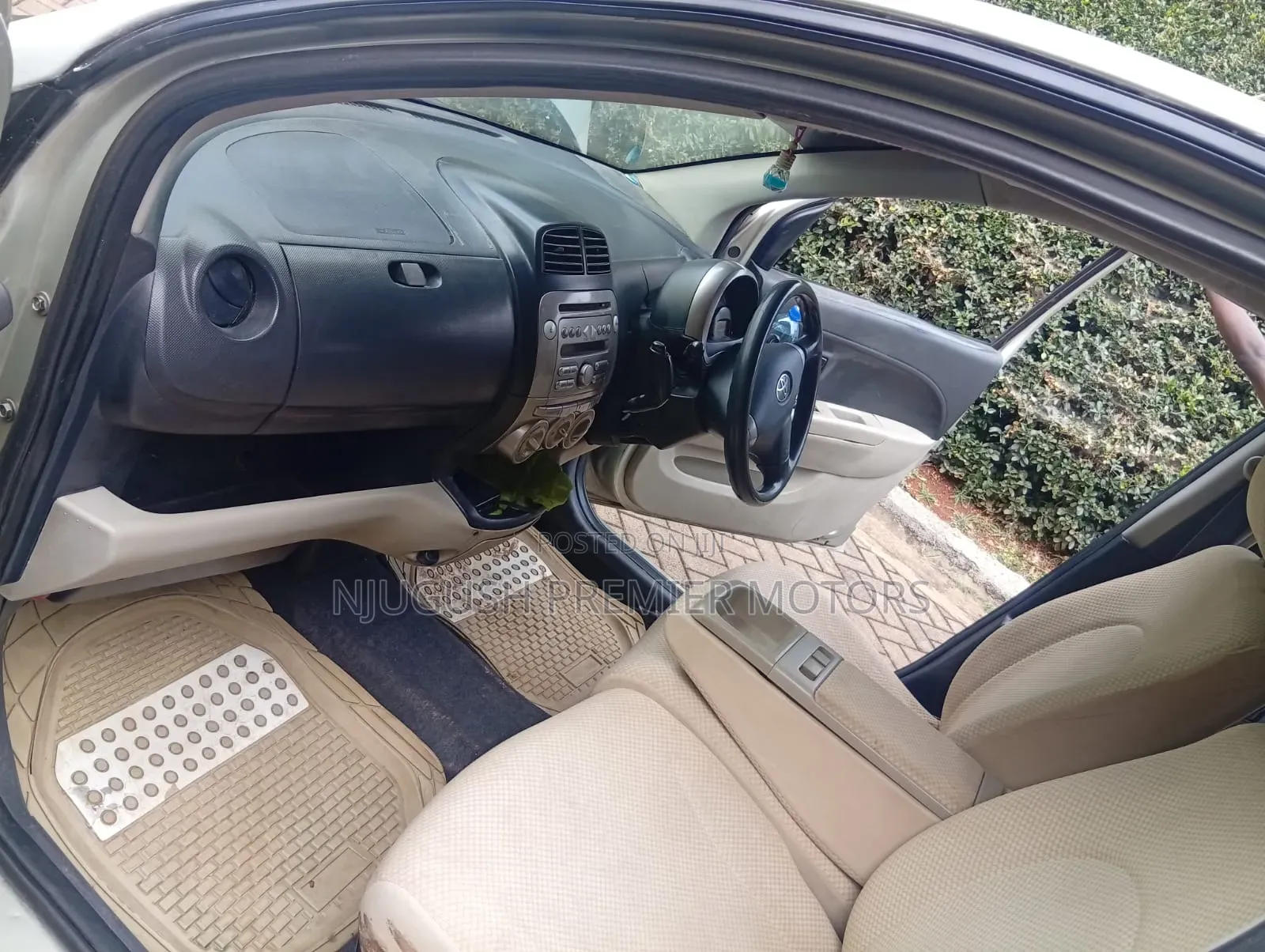 Toyota Passo 2008 Silver