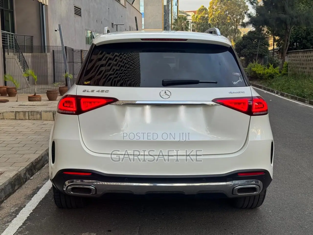 Mercedes-Benz GLE-Class 2019 White