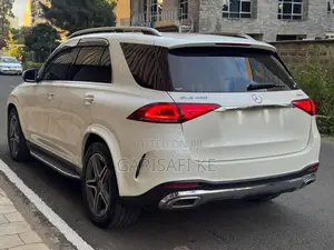 Mercedes-Benz GLE-Class 2019 White