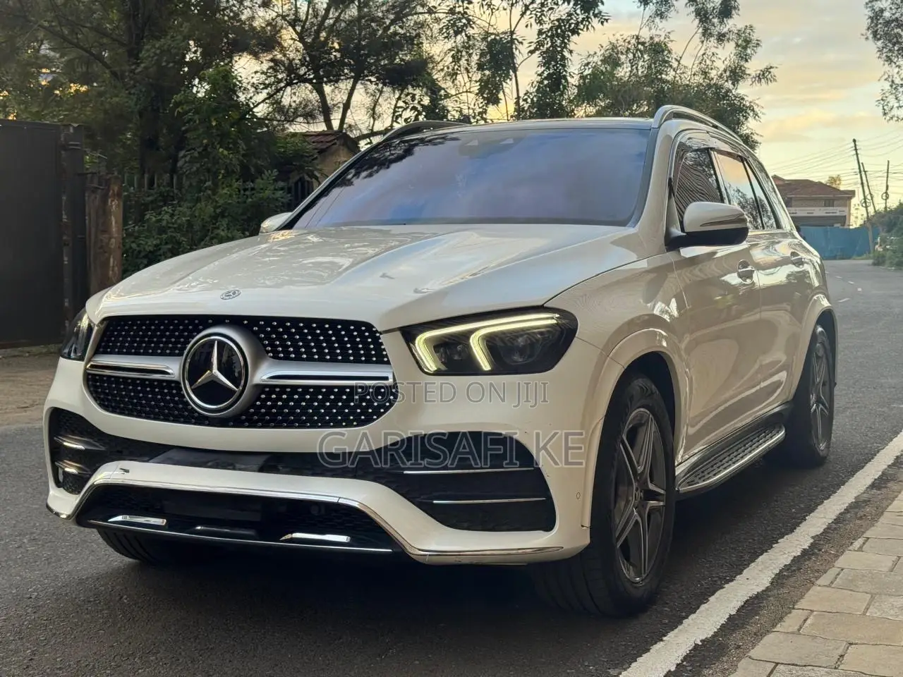 Mercedes-Benz GLE-Class 2019 White