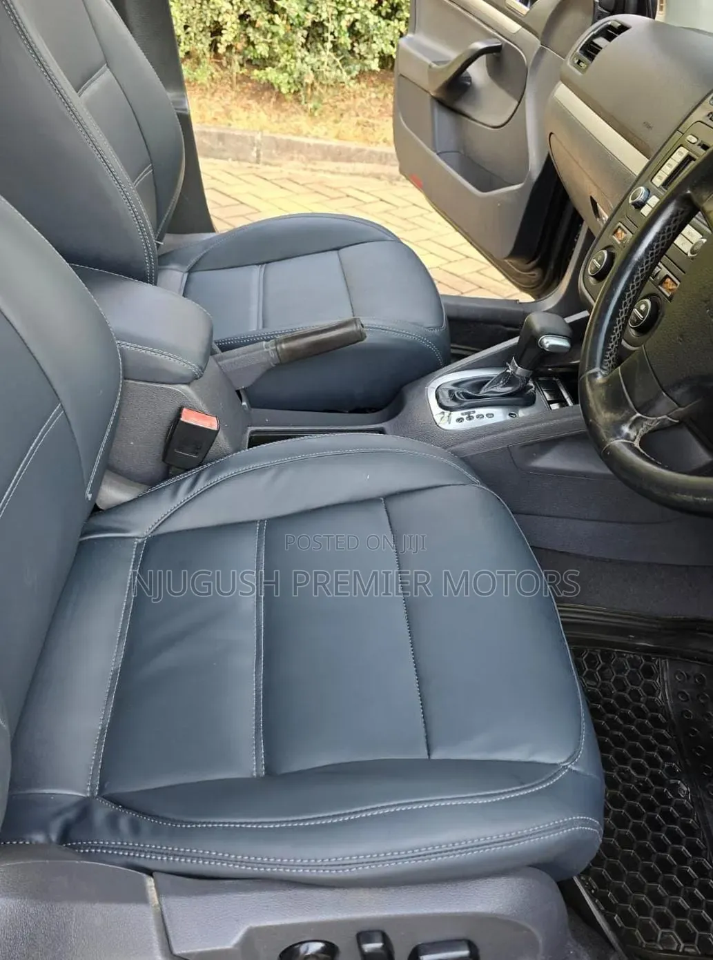 Volkswagen Golf 2006 Black