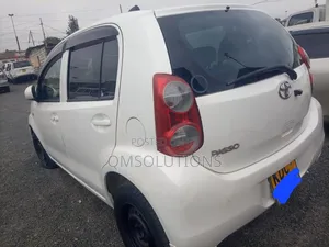 Toyota Passo 2014 White