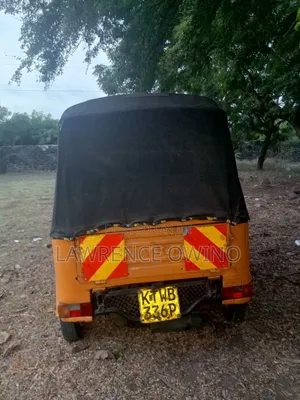 Piaggio Scooter 2018 Yellow