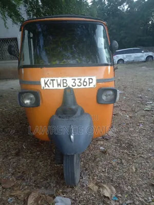 Piaggio Scooter 2018 Yellow