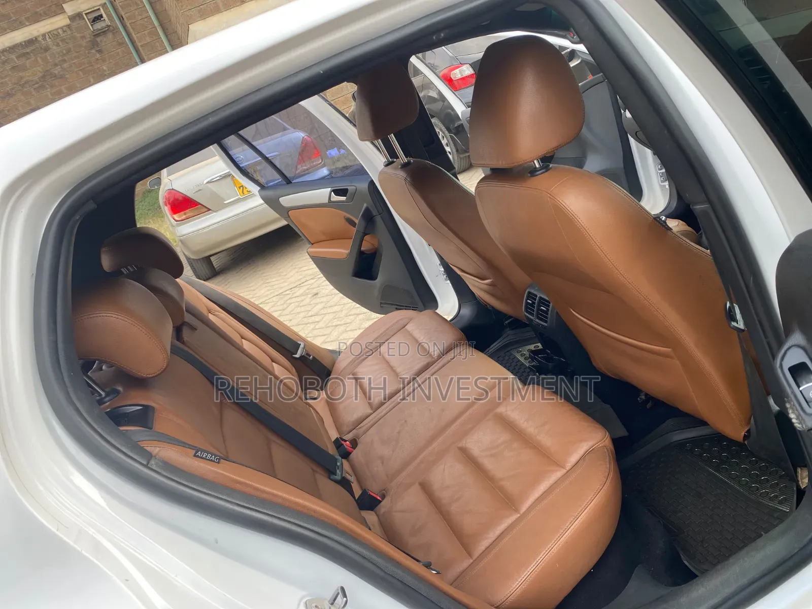 Volkswagen Golf 2012 White