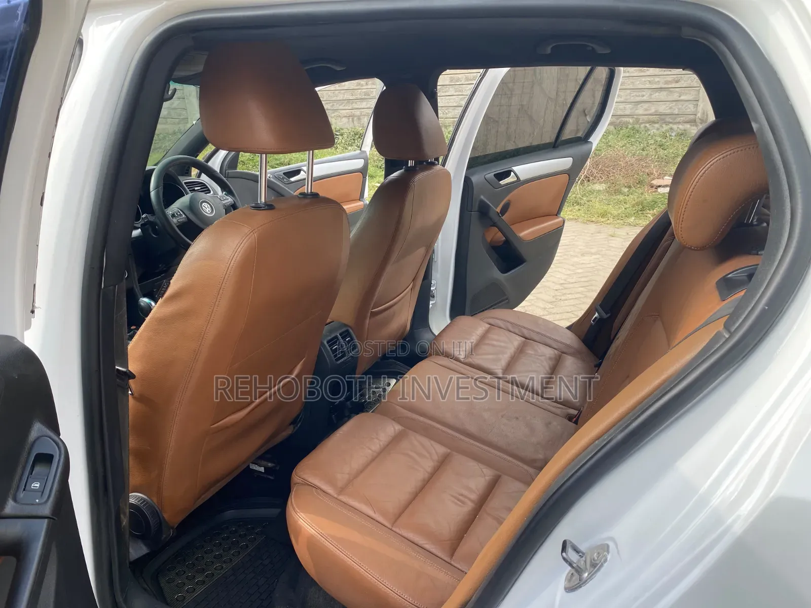 Volkswagen Golf 2012 White