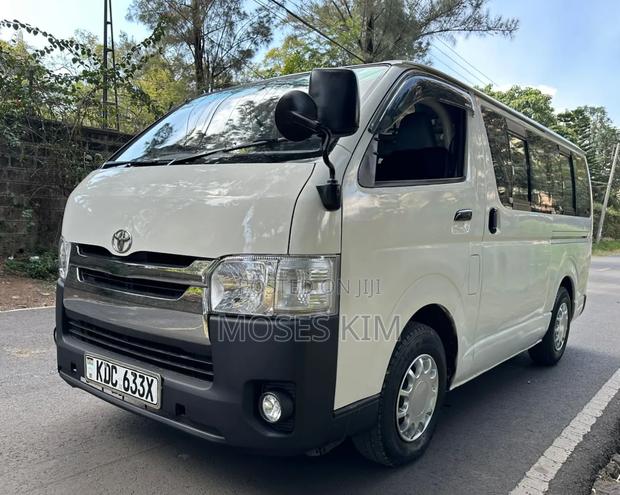 Toyota HiAce 2015 White - thumbnail 3