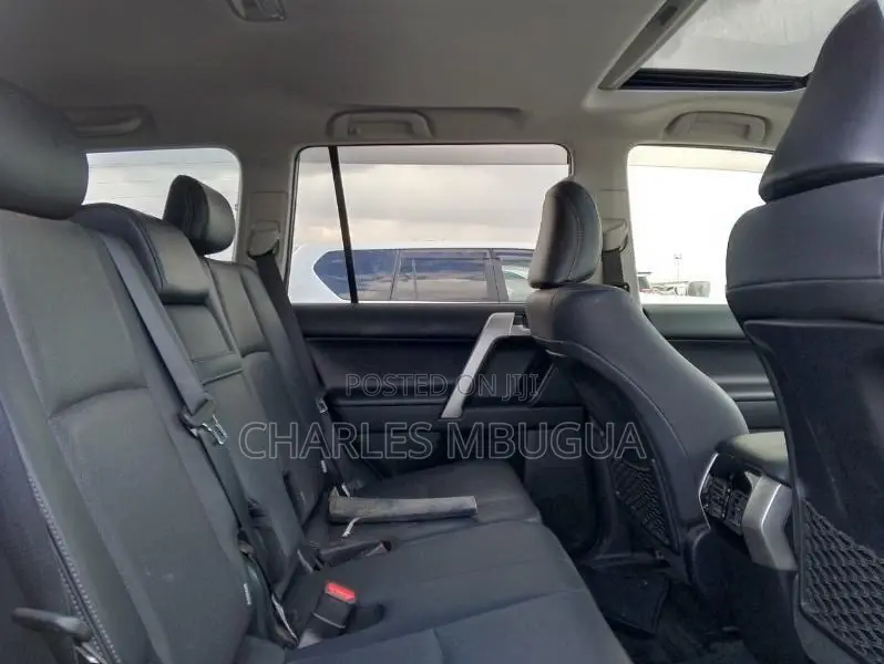 Toyota Land Cruiser Prado 2.8 2019 White