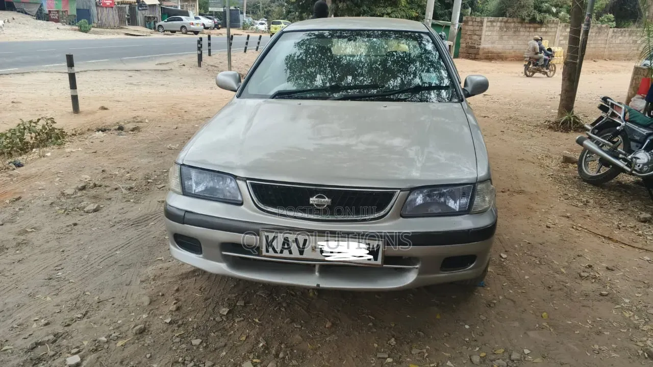Nissan Sunny 1998 Silver