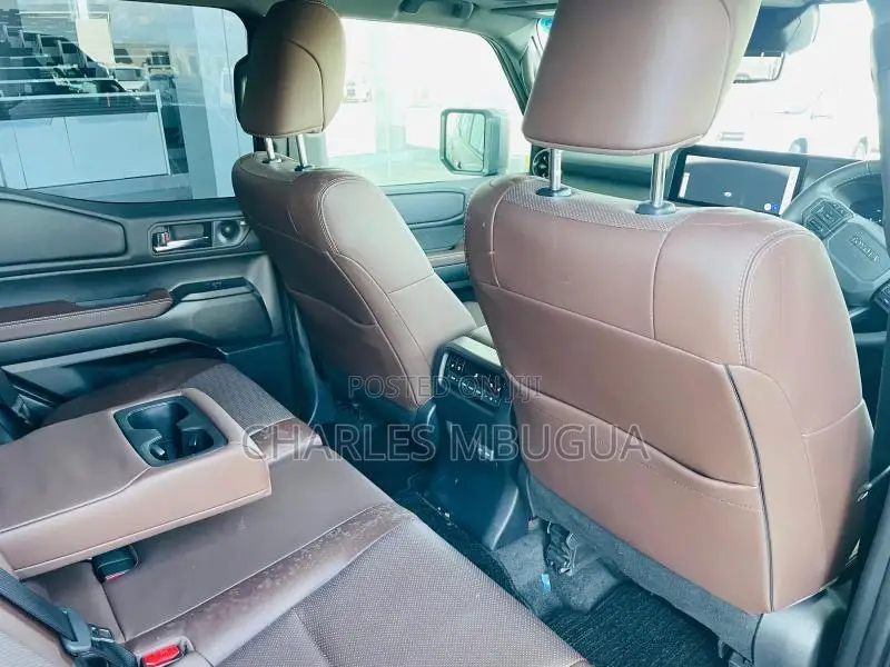 New Toyota Land Cruiser Prado 2.8 2024 Black