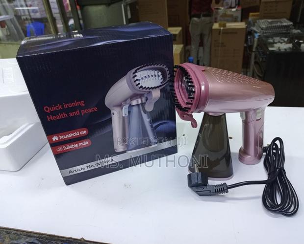 Xt-668 Compact Garment Steamer - thumbnail 2