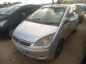 Mitsubishi Colt 2011 Silver
