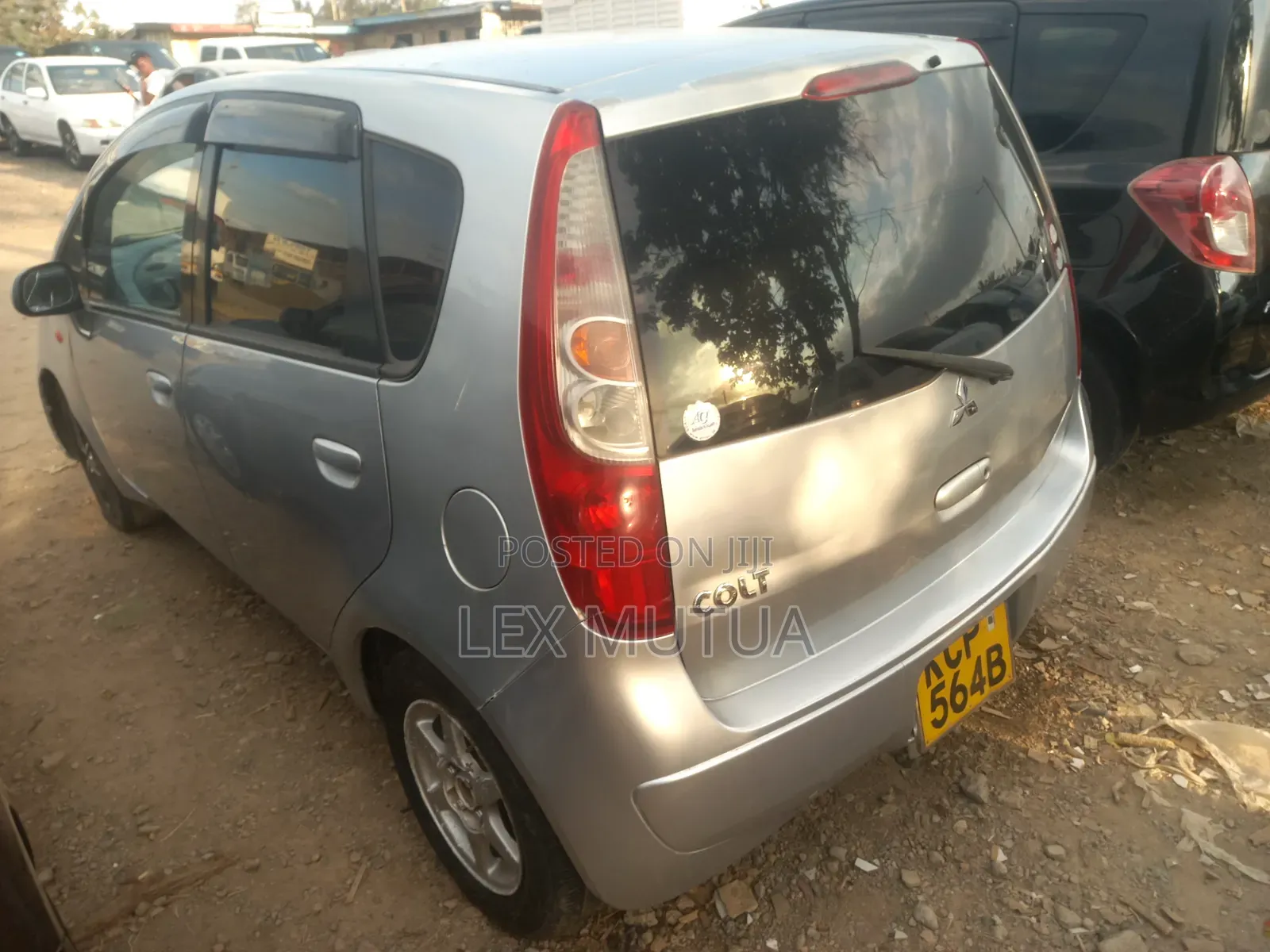Mitsubishi Colt 2011 Silver