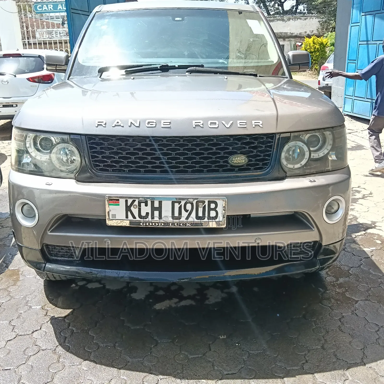 Land Rover Range Rover 2012 Gray