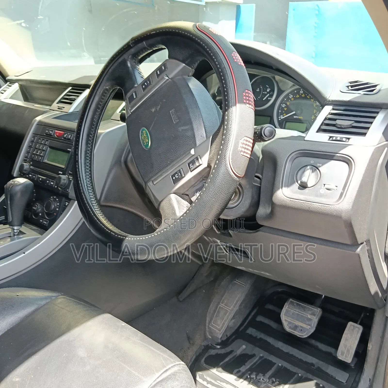Land Rover Range Rover 2012 Gray