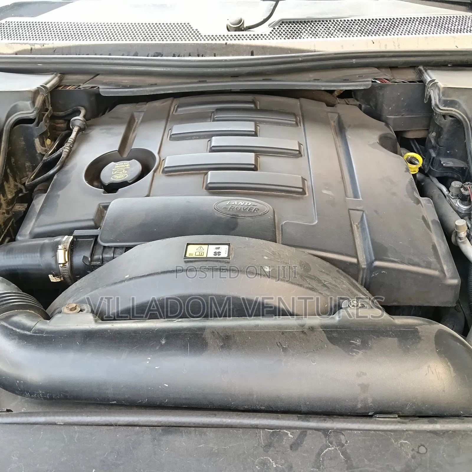 Land Rover Range Rover 2012 Gray