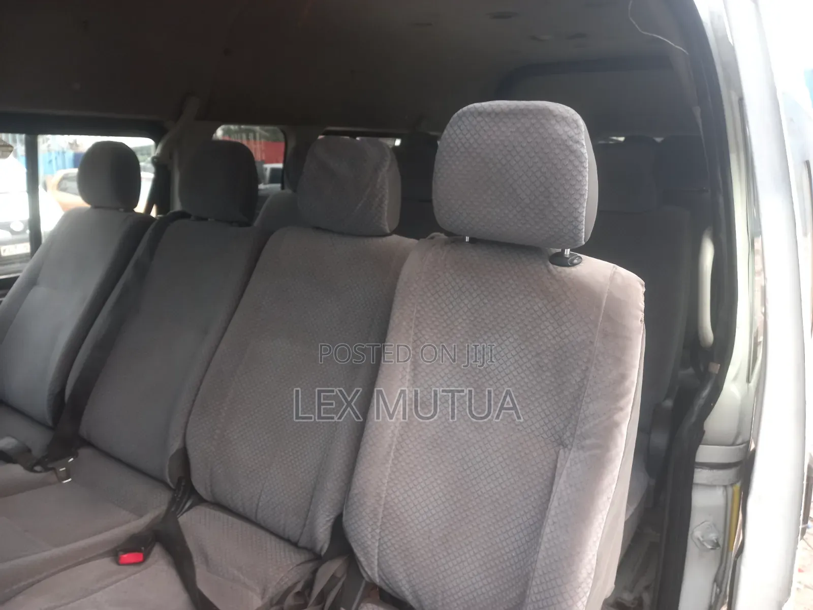 Toyota HiAce 2014 White