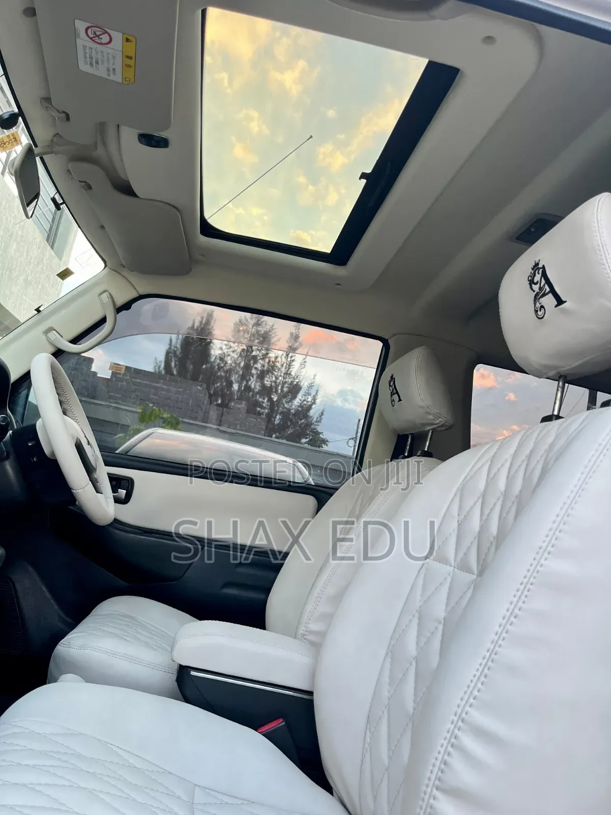 Mitsubishi Pajero Mini 2012 Silver