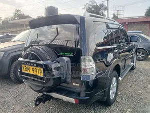 Mitsubishi Pajero 2013 Black