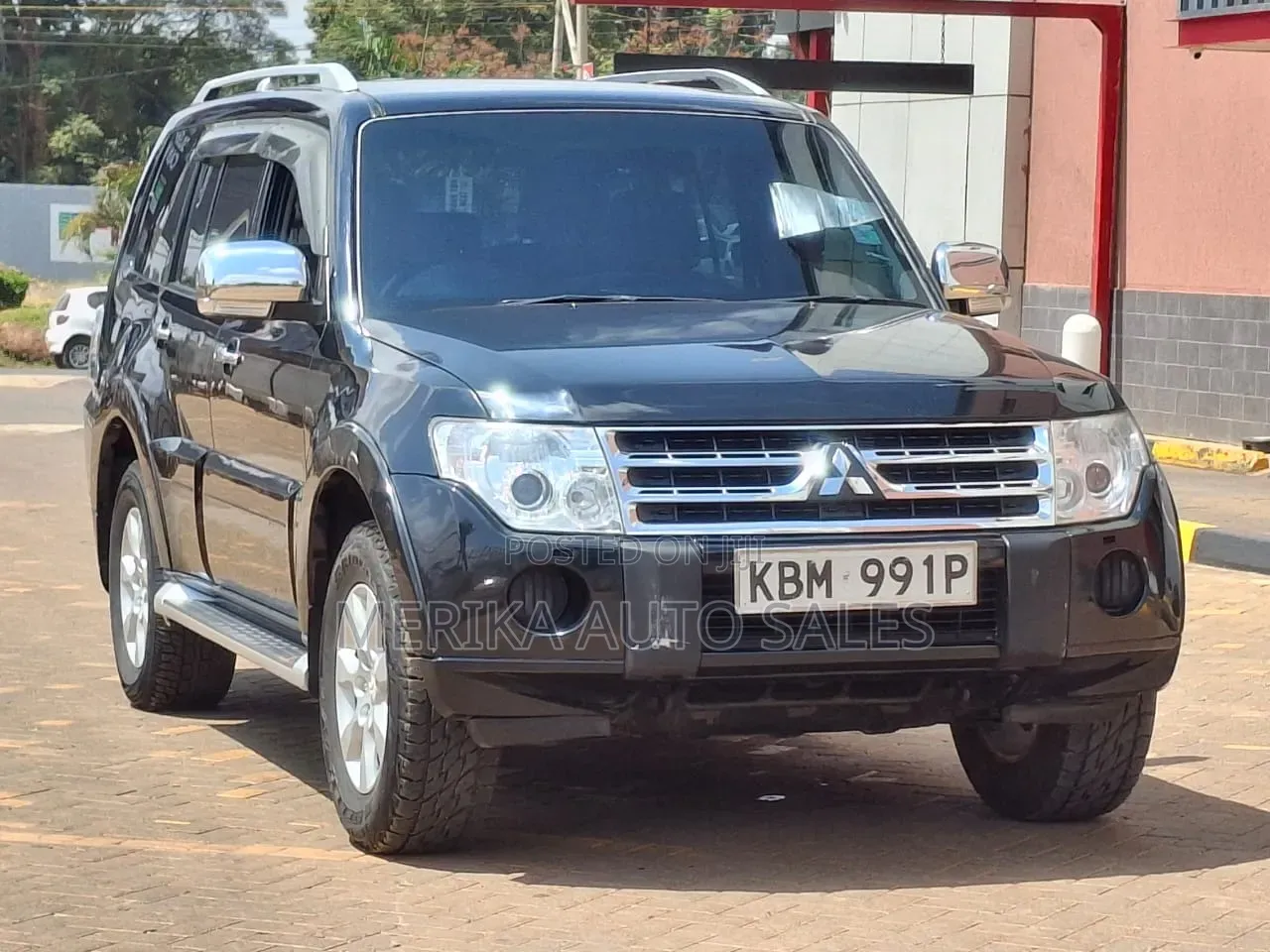 Mitsubishi Pajero 2013 Black