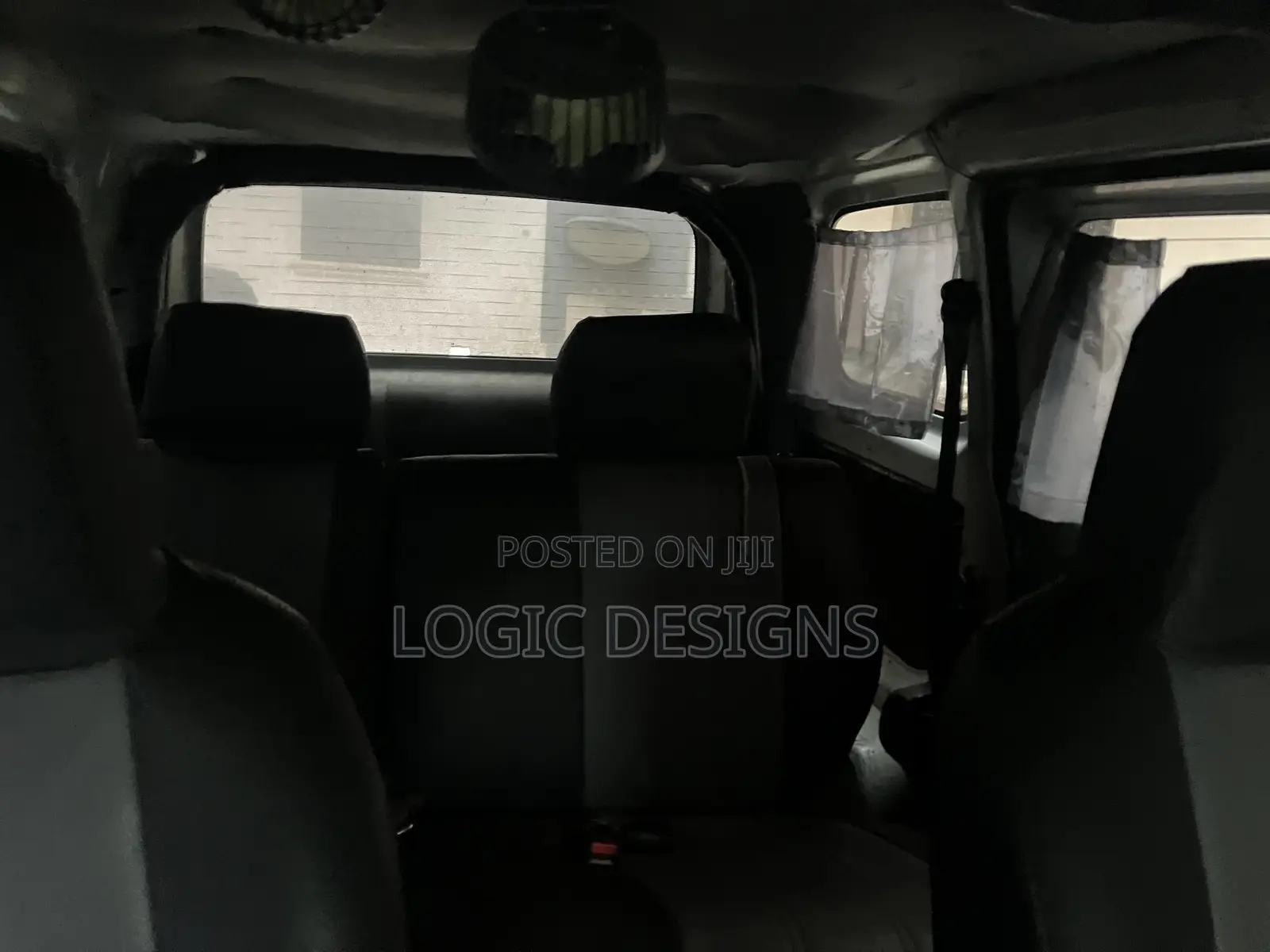 Mitsubishi Delica 2014 Silver