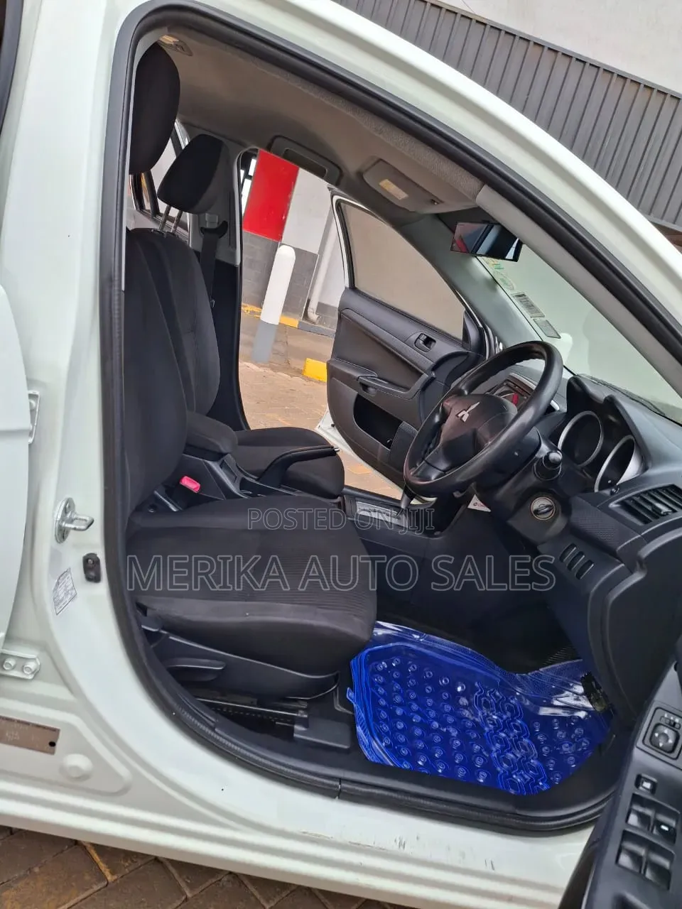 Mitsubishi Lancer Evo 2015 White
