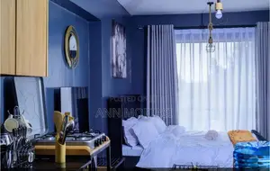 Modern Cozy Apartment