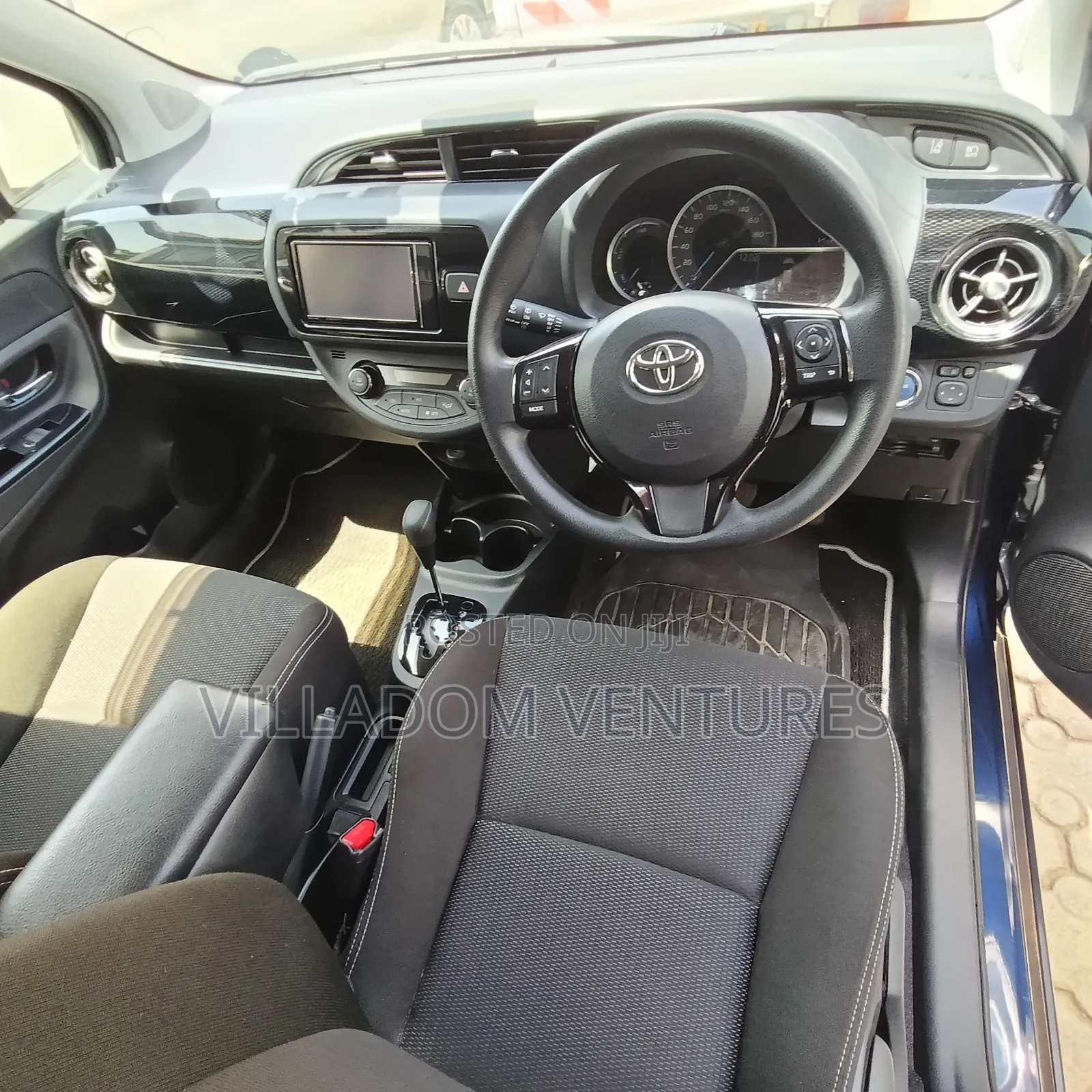 Toyota Vitz 2019 Blue