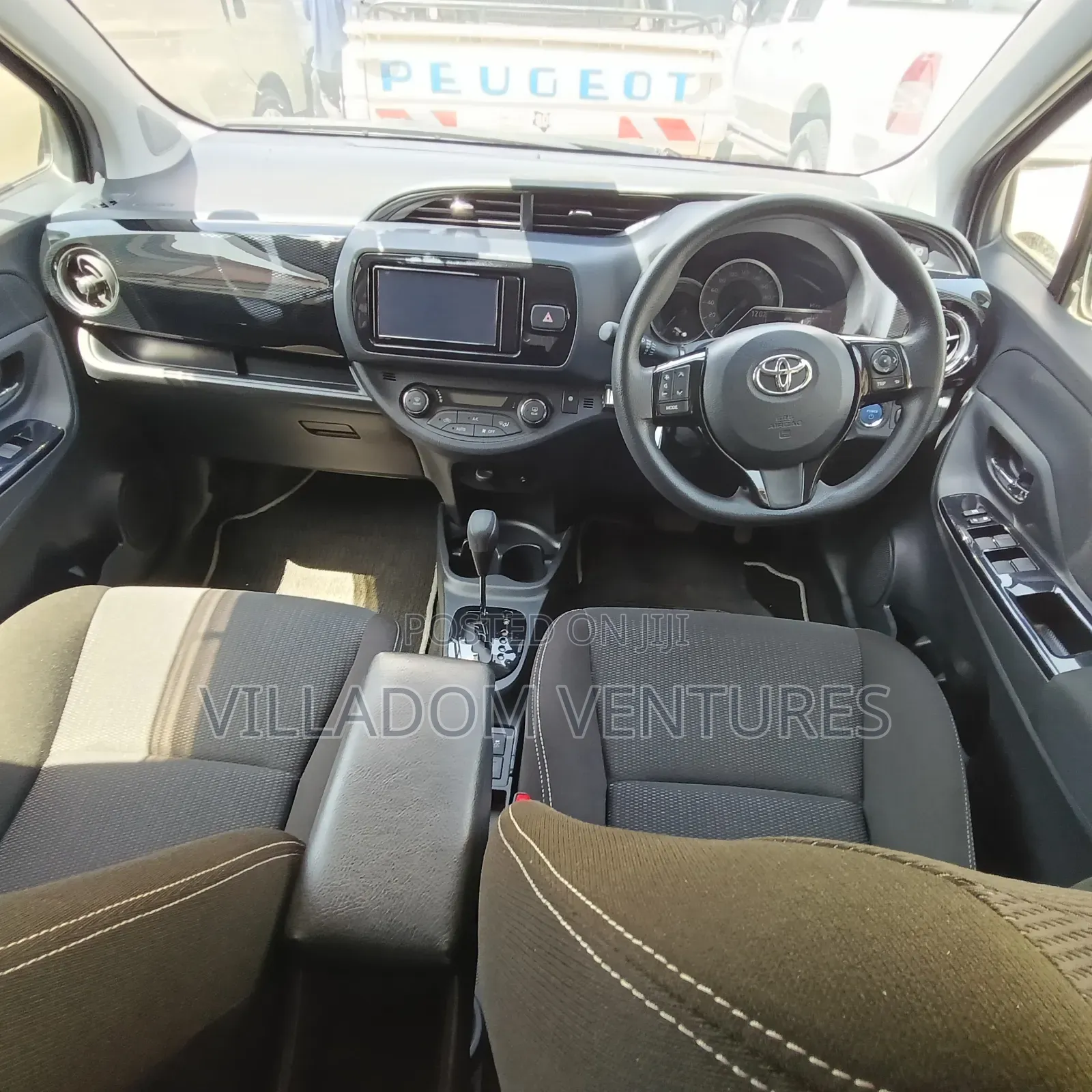 Toyota Vitz 2019 Blue