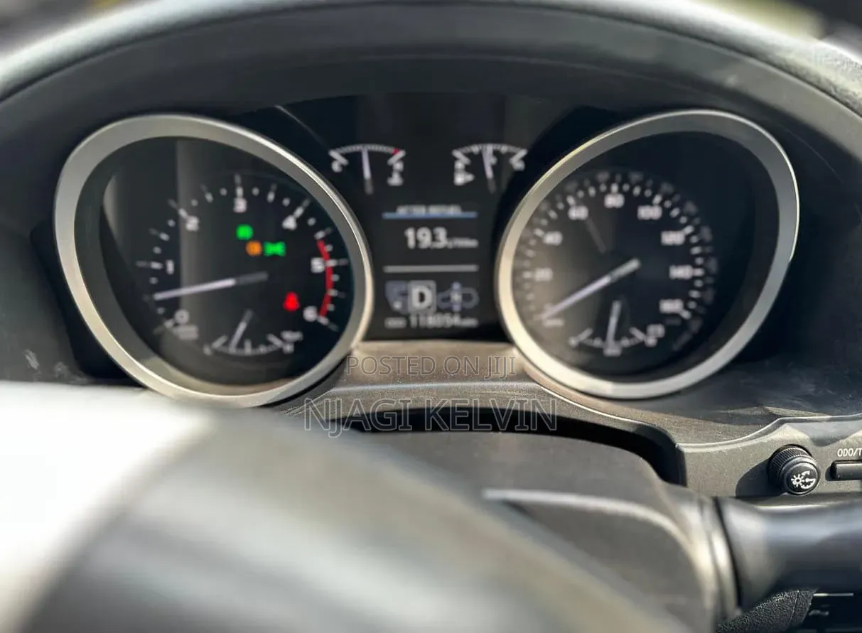 Toyota Land Cruiser 4.5 V8 DSL 2012 Black