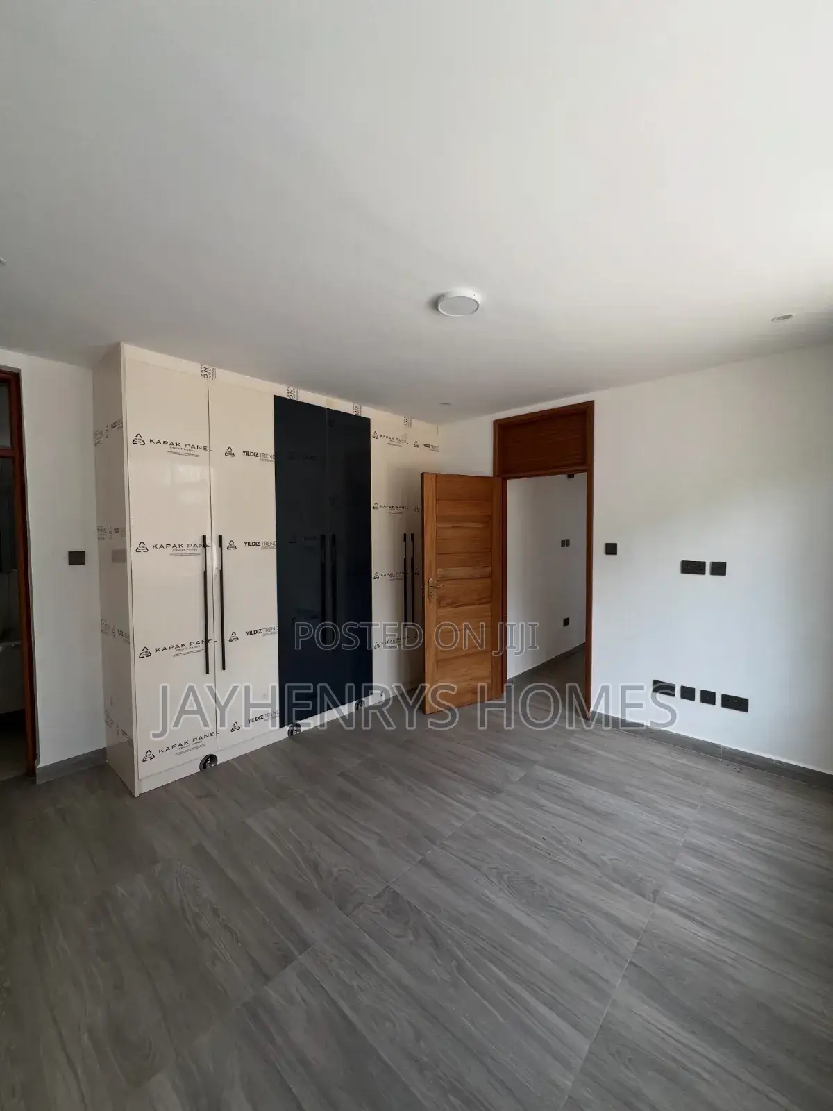 5bdrm House in Muthangari for sale