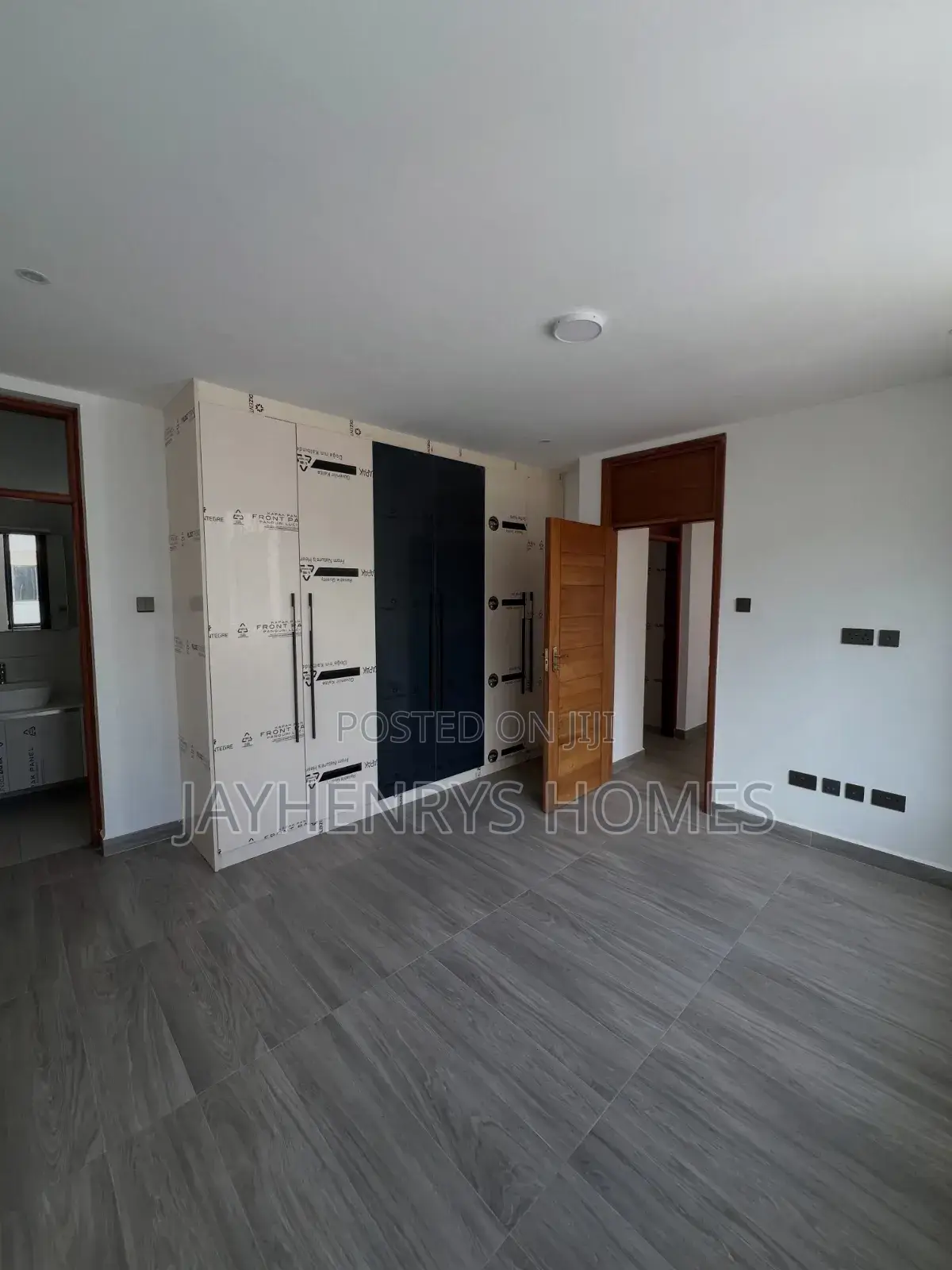 5bdrm House in Muthangari for sale