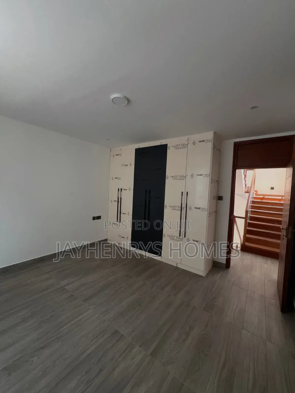 5bdrm House in Muthangari for sale