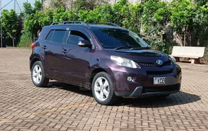 Toyota IST 2008 Brown